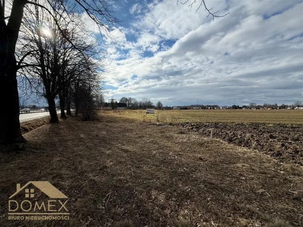 Działka 2598 m² — Strumień (gw), Zbytków