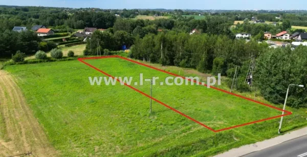 Działka 2522 m² — Gorzyce