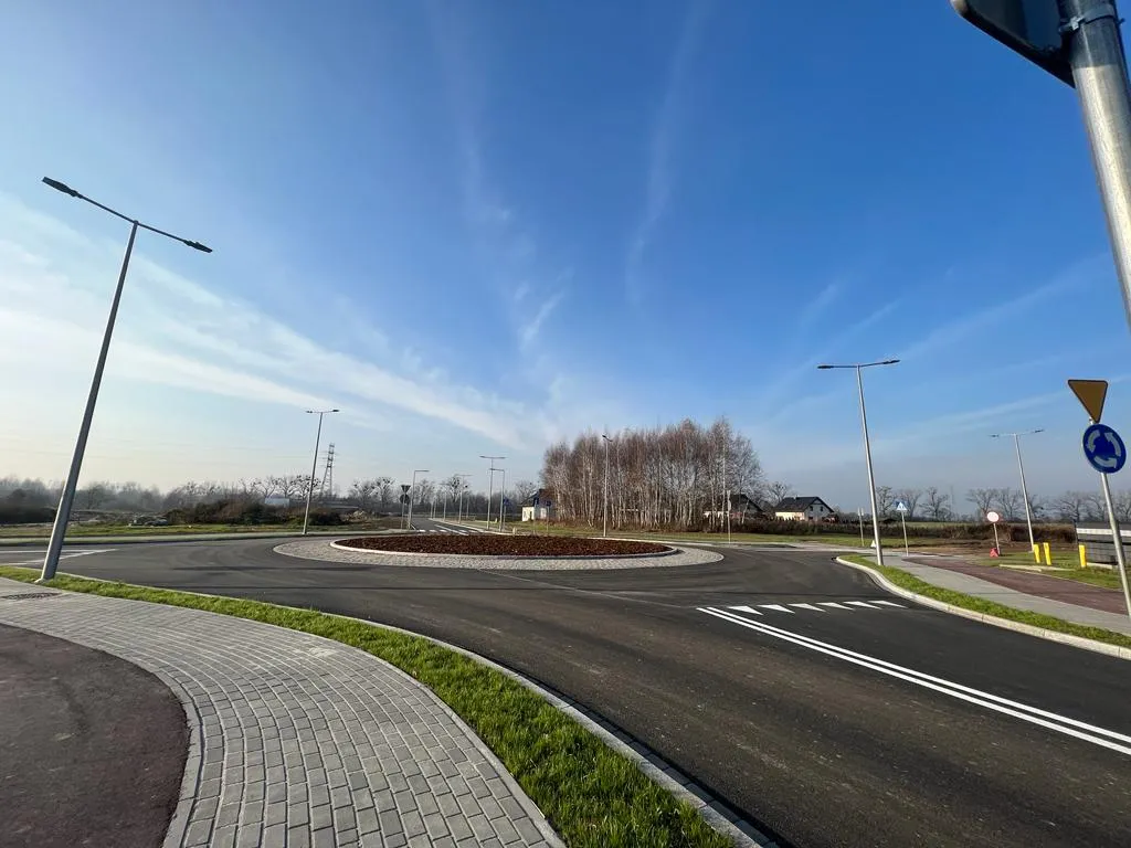 Działka 600 m² — Zabrze, os. Słoneczna Dolina - zdjecie 2